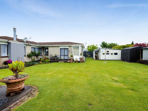 49 Fabian Street, Stratford