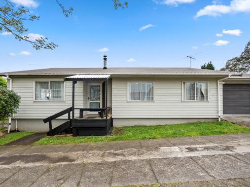 7 Kaka Street, Western Heights