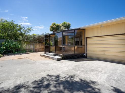 2/79 Studholme Street, Somerfield
