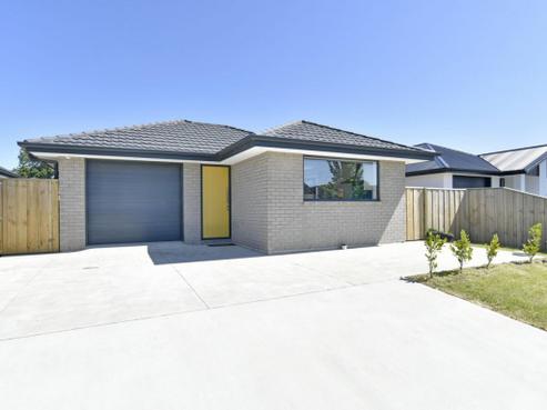 14 Quinn Crescent, Woodend