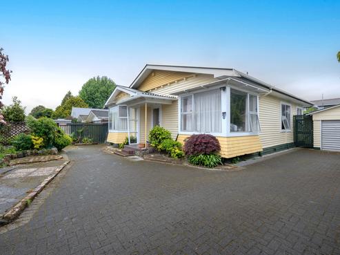 15 Seddon Street, Glenholme