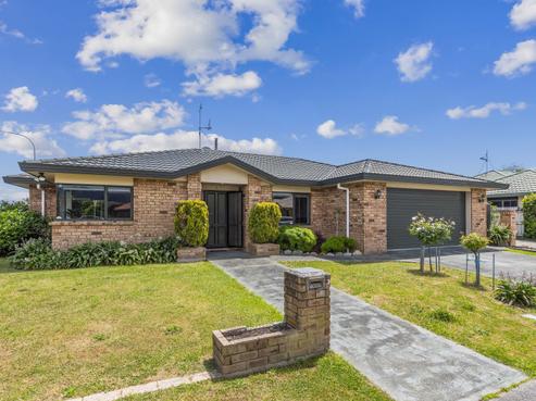 1 Terry Lane, Paraparaumu Beach