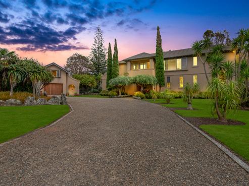 2215 Whananaki North Road, Whananaki