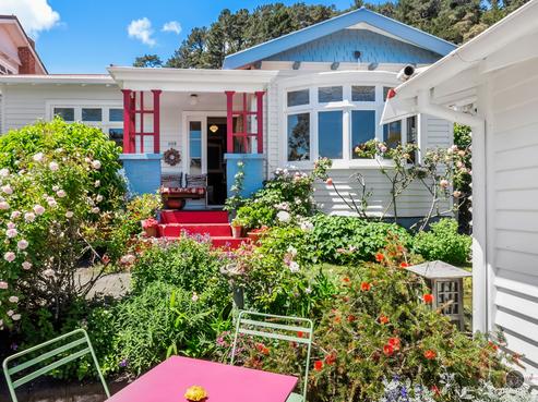 105 Muritai Road, Eastbourne