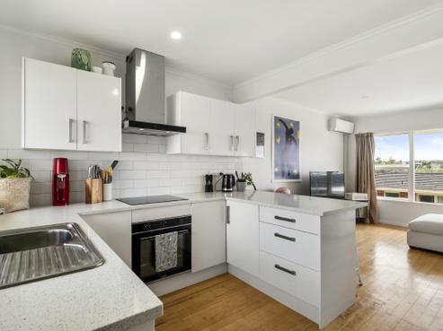 2/7 Hastings Road, Mairangi Bay