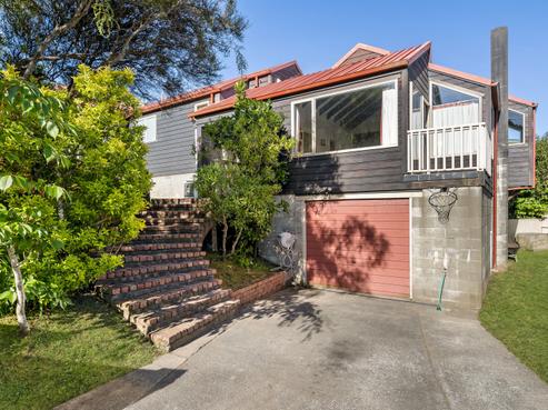 1 Taka Grove, Normandale
