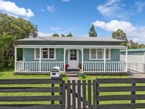 30 Johnston Street, Featherston