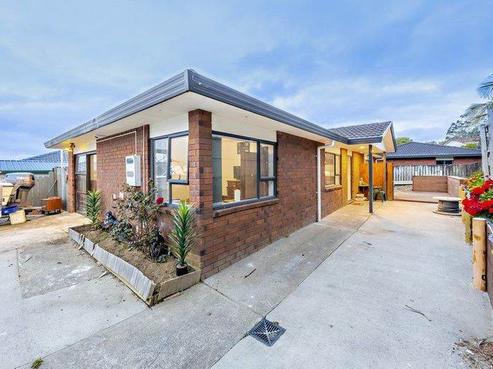 2/27 Kopara Place, Clendon Park