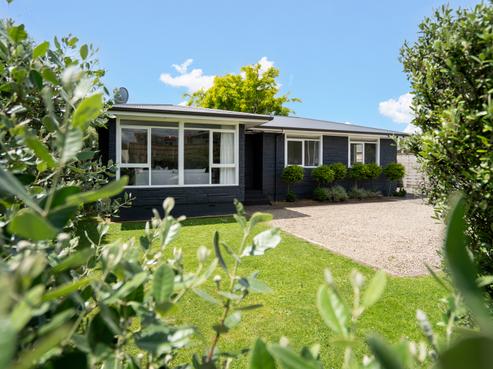 49 Byron Street, Leamington