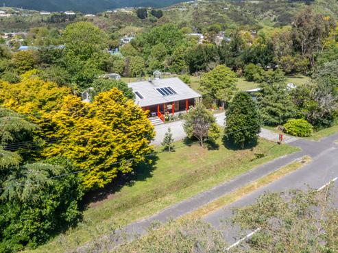 20 Rata Road, Raumati Beach