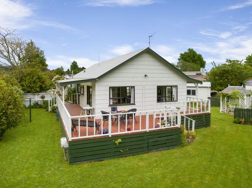8 Matai Place, Pahiatua