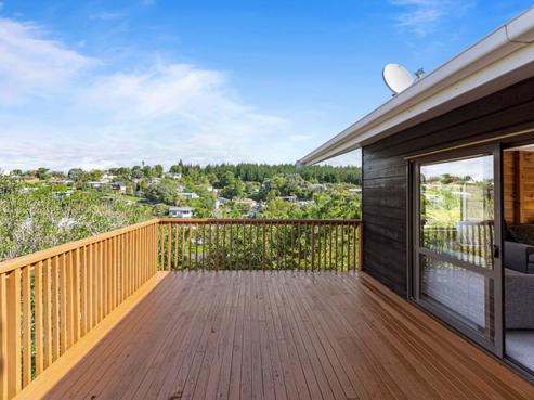 47 Stillwater Crescent, Stillwater