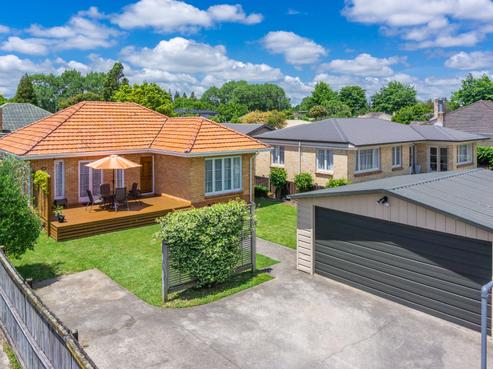 228 Fox Street, Hamilton East