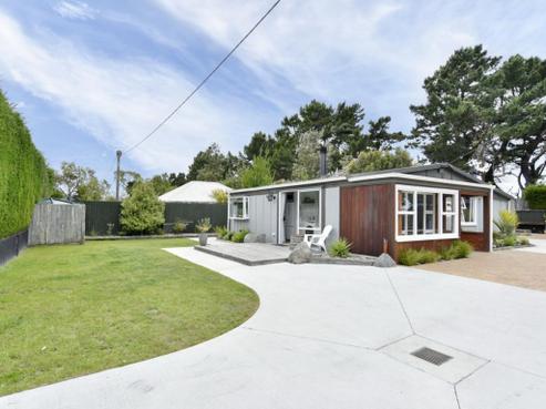 9 South Crescent, Amberley
