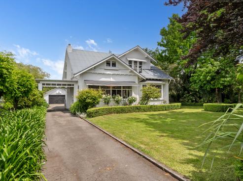 11 College Street, Masterton
