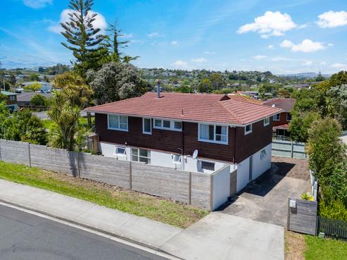 77 Triangle Road, Massey