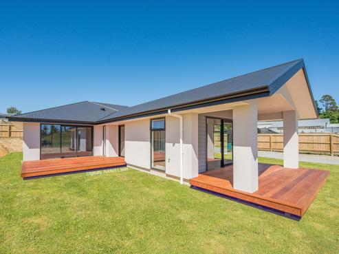 65 Les Wakefield Road, Mapua