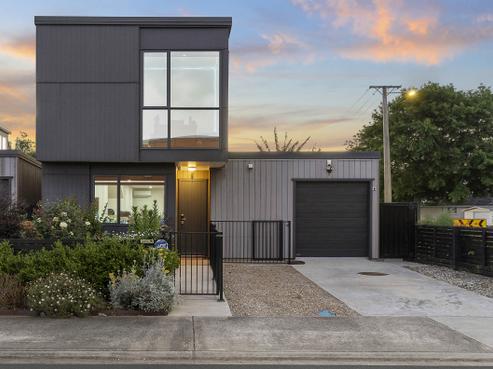 2 Te Aparangi Road, Papakura
