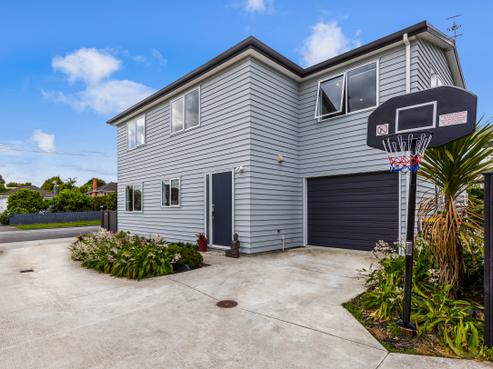 16A Gloria Avenue, Te Atatu Peninsula