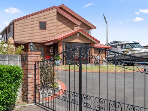 37 Carter Drive, Westbrook