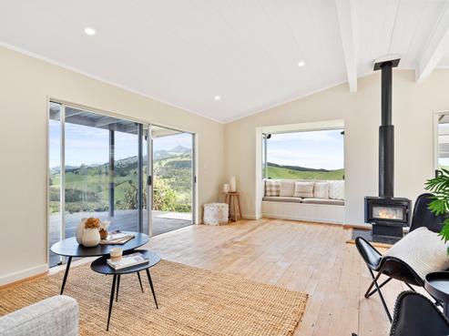 232 Kerr Road, Parua Bay