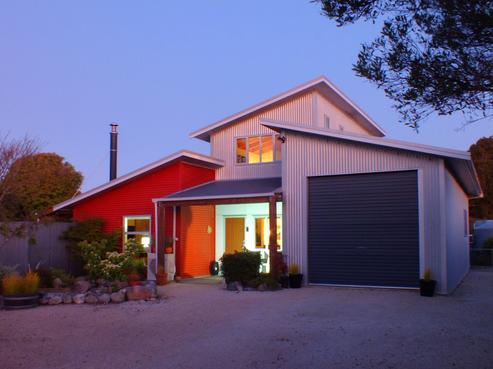 14 Butlers Road, Hokitika