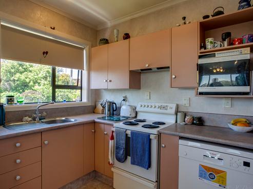 9 Luxmoore Road, Waimataitai