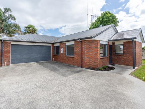 1068A Heaphy Terrace, Fairfield