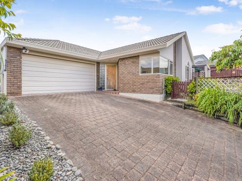68 Sunnyhills Avenue, Glenview