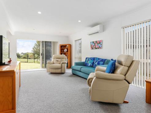 6 Tiller Court, Gulf Harbour
