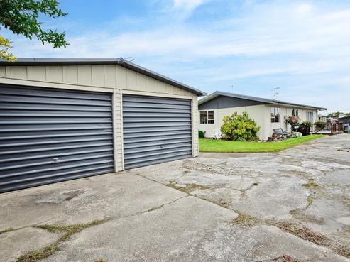 34 Iona Court, Strathern