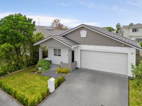 7 Mulvaney Crescent, Henderson