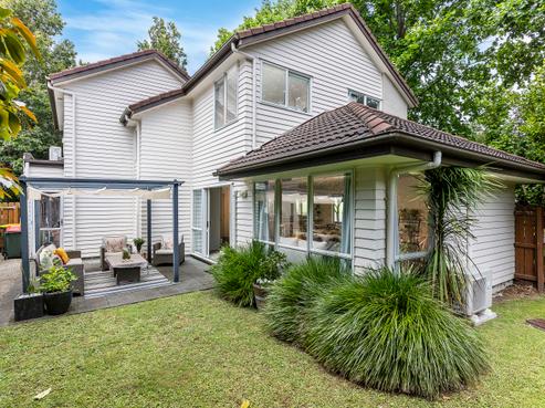 22 Bruce Pulman Drive, Takanini