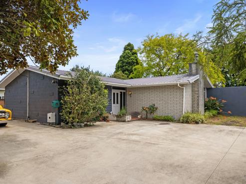19 Wairere Grove, Paraparaumu