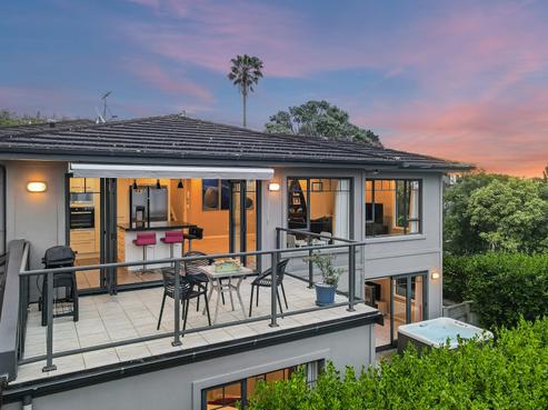 241 East Coast Road, Mairangi Bay