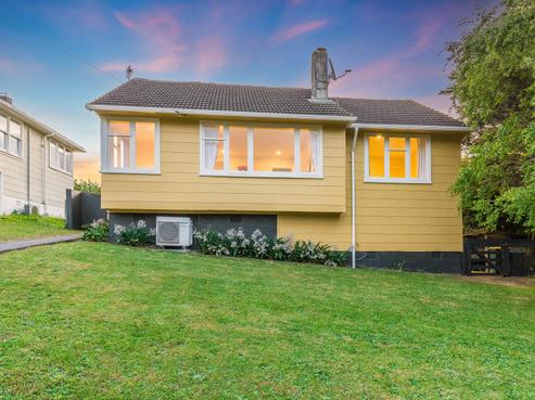 22 Thompson Grove, Ranui