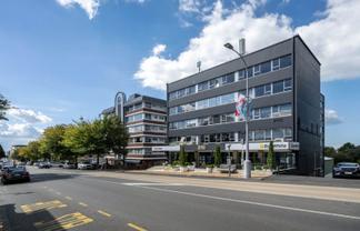 PRIME PARNELL OFFICE WITH FLEXIBILITY
