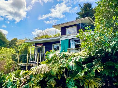 24 Adlor Hill Road, Port Charles