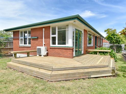 35E Larch Place, Casebrook