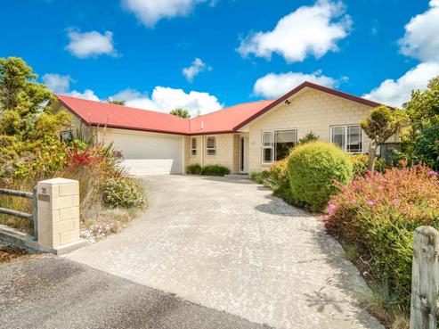 35 Pakington Street, Westport