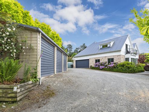 2 Somerset Drive, Oxford