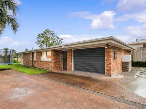 2/95 Hutchinson Avenue, New Lynn