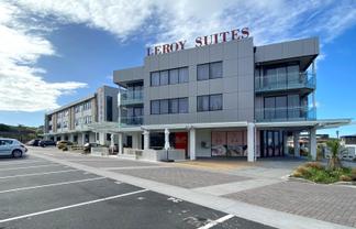 TENANTED ROADFRONT NEAR NEW RETAIL/SHOWROOM SPACE
