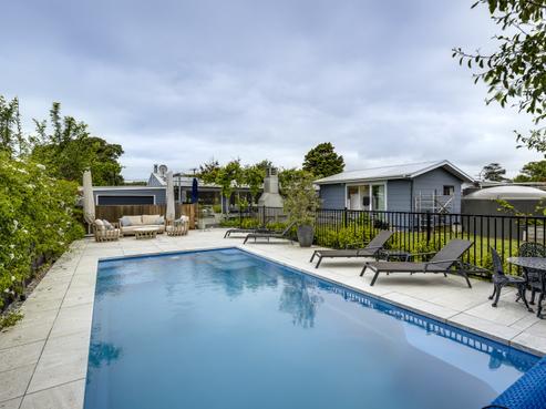 10 Airini Road, Waimarama