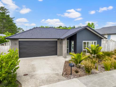 18 Papa Orchard Drive, Kumeu