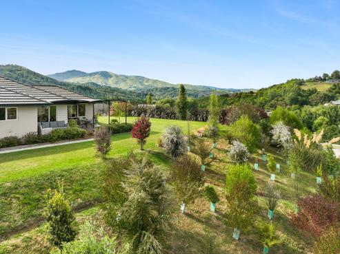 15 Pineview Way, Motueka