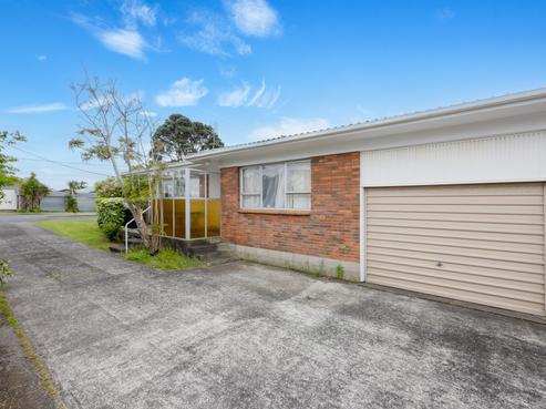 1/17 Doment Crescent, Orewa