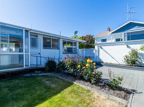 6 Lindus Street, Highfield