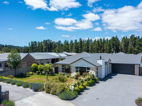 8 Quail Close, Alexandra