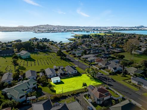 22 Woodward Avenue, Mangere Bridge